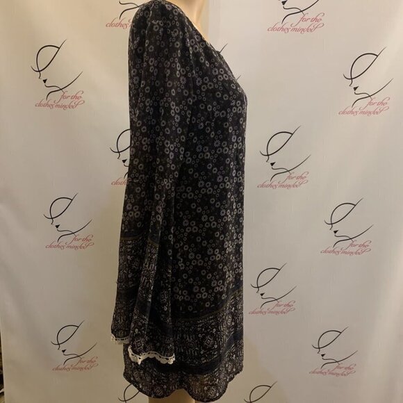 Xhilaration. Size S. Border Print Lined Chiffon Short Dress. Lace Edge. B96. - Picture 4 of 7